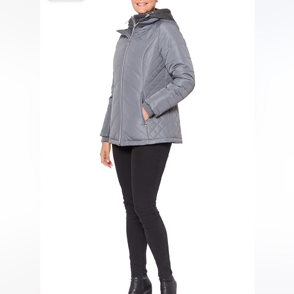 INTL d.e.t.a.i.l.s Women's Quilted Zip Front Coat Jacket‎ with Hood Size XL